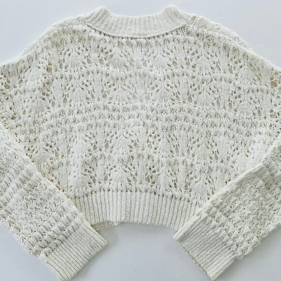 Free People Chloe Cardigan Size Large Cream Open Knit V-Neck 3 Button - Picture 9 of 9